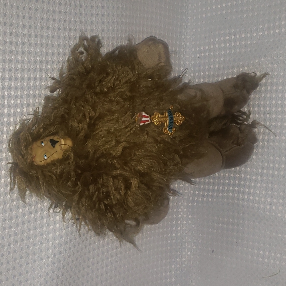 Vintage Hamilton Gifts Presents1987 The Wizard of Oz Plush COWARDLY LION